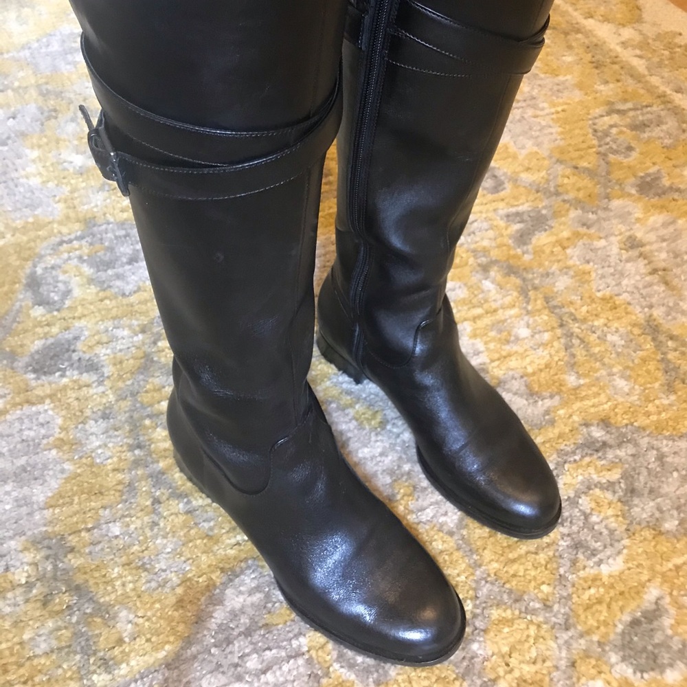 Comfy Ecco black boots